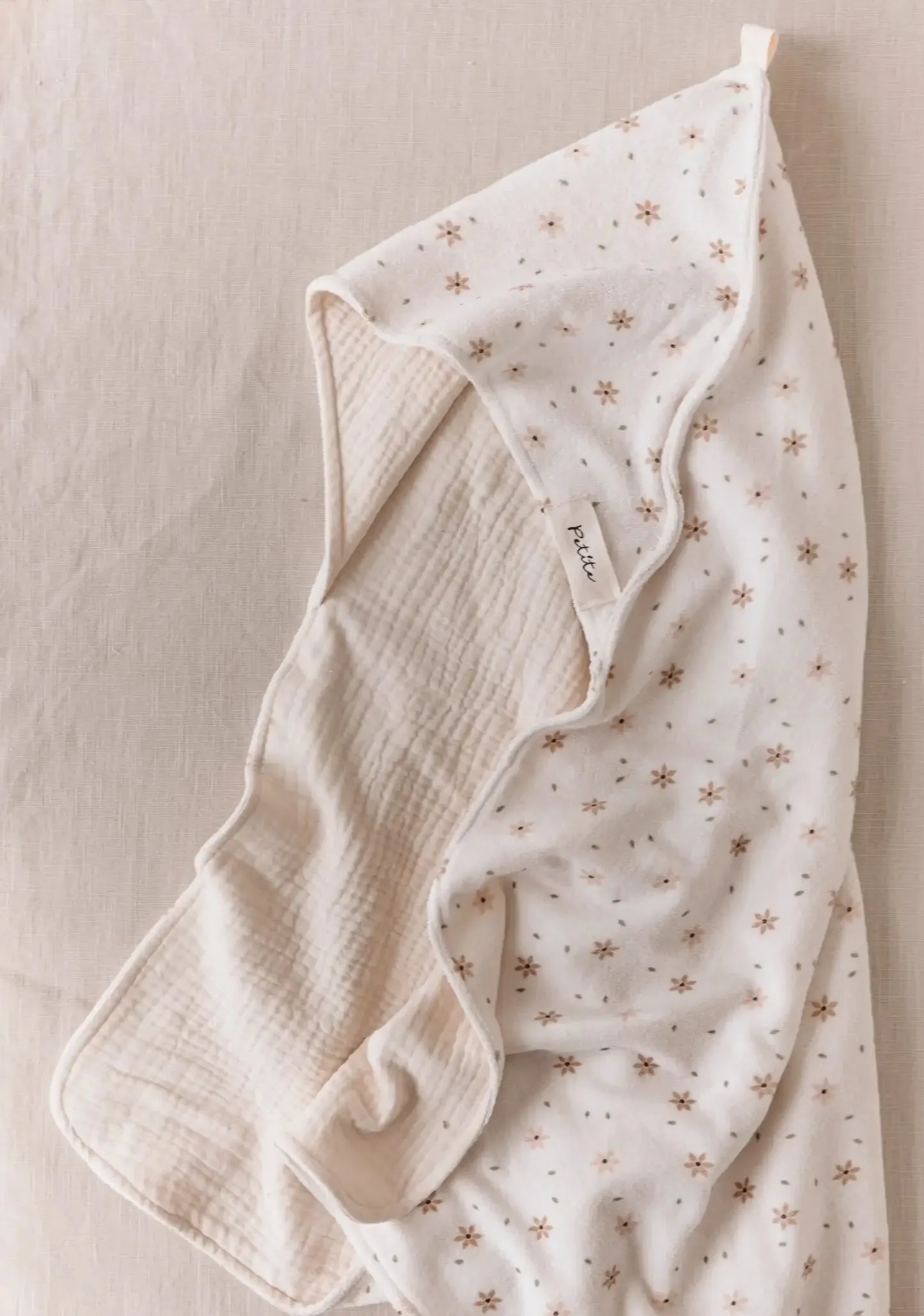Baby Hooded towel / tiny floral