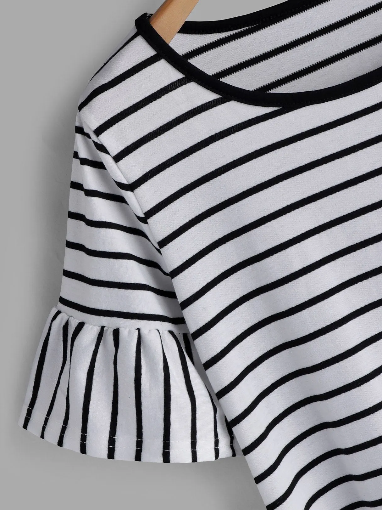 Custom Round Neck Stripe Short Sleeve Black T-Shirts
